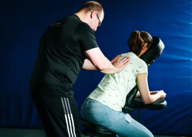 Sportmassage of fysiotherapie: wanneer kies je welke behandeling?